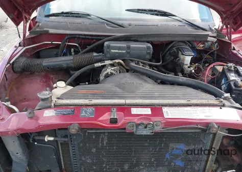 1996 Dodge Ram 1500 z USA, uszkodzony, nr VIN 1B7HC16X7TS622284